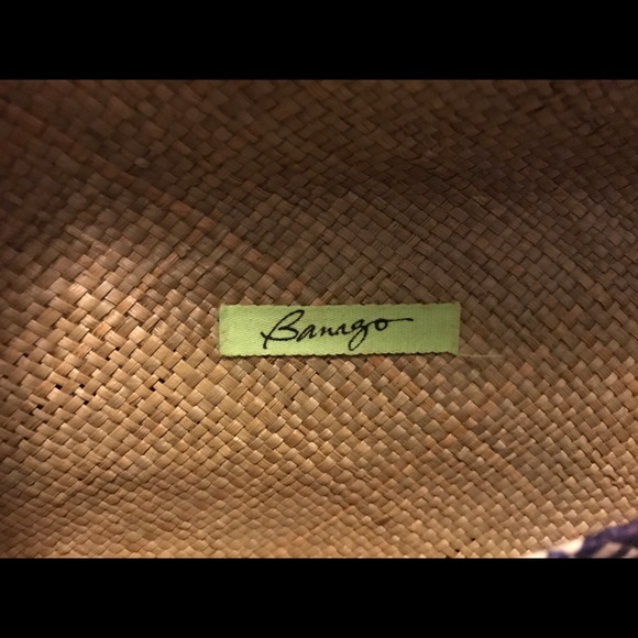 Banagos clutch purse - Picture 2 of 8